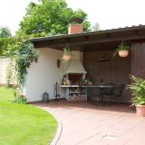 Sitz und Grillecke im Garten